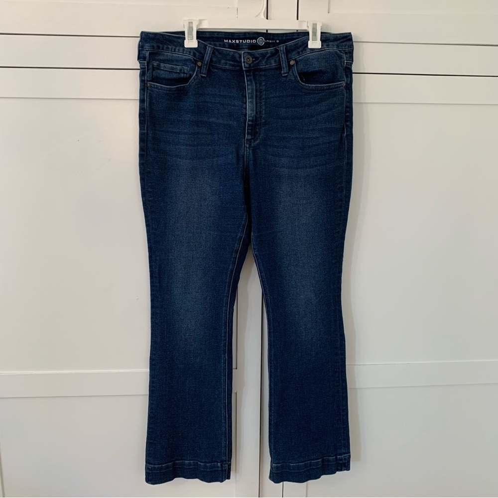 Max Studio High Rise Slim Boot Stretchy Size 18W Jeans